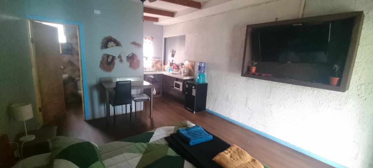 Hostal Henua Roa 2 Apartment Hanga Roa Luaran gambar